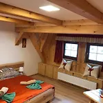 Lodge Emil Zatopek - Maraton - Lysa Hora Krásná